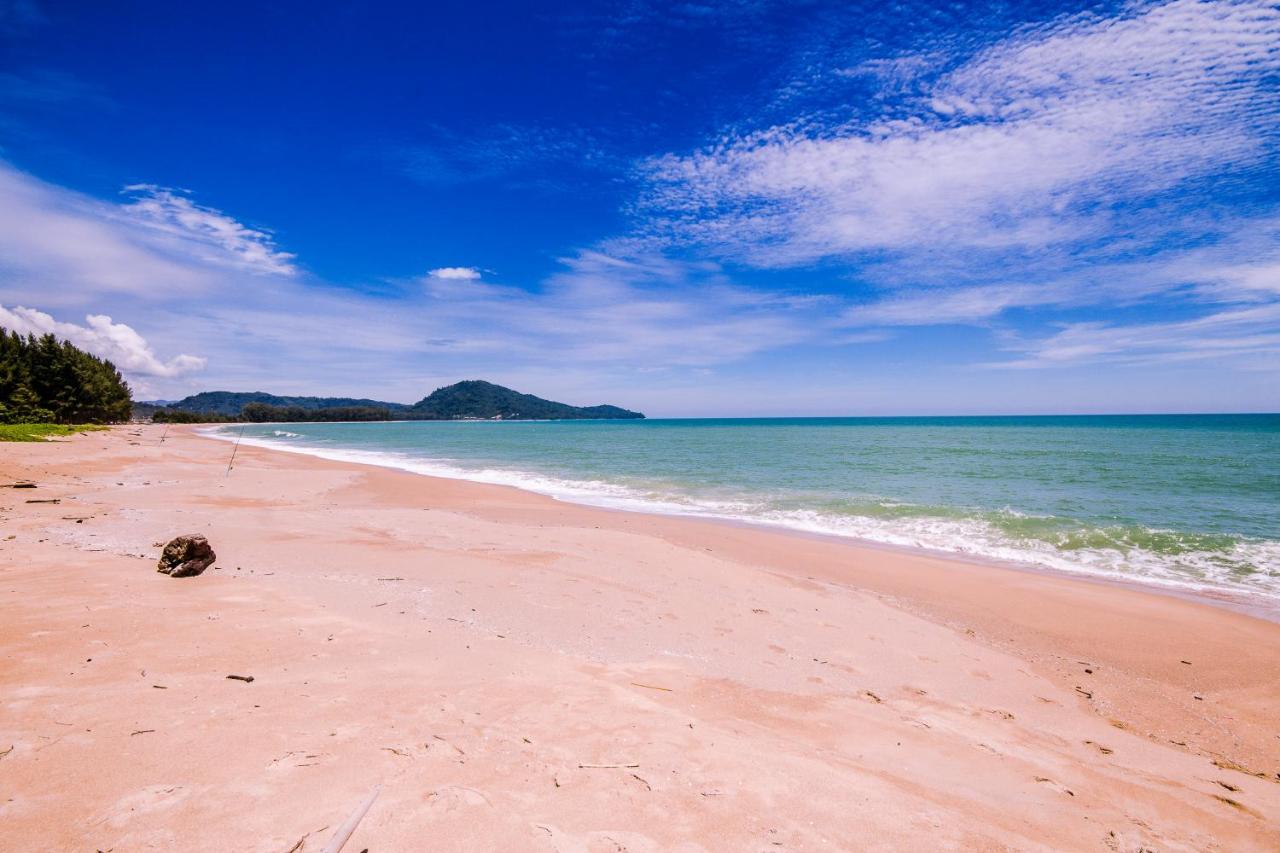 Mbc Mai Khao Beach Condotel Luxury Apartments Phuket Bagian luar foto