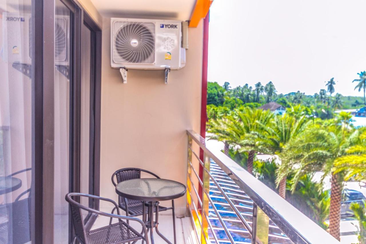 Mbc Mai Khao Beach Condotel Luxury Apartments Phuket Bagian luar foto