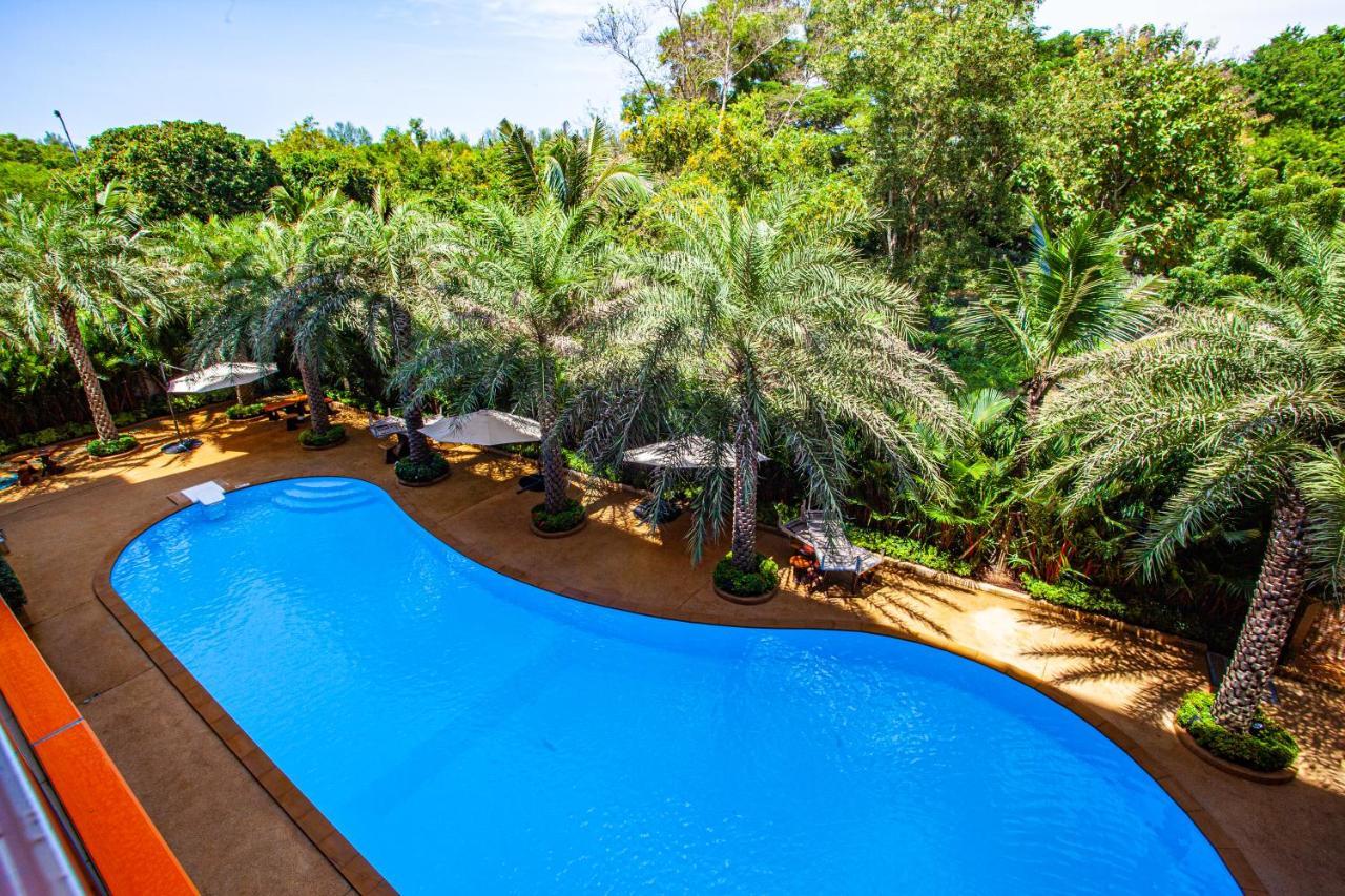 Mbc Mai Khao Beach Condotel Luxury Apartments Phuket Bagian luar foto