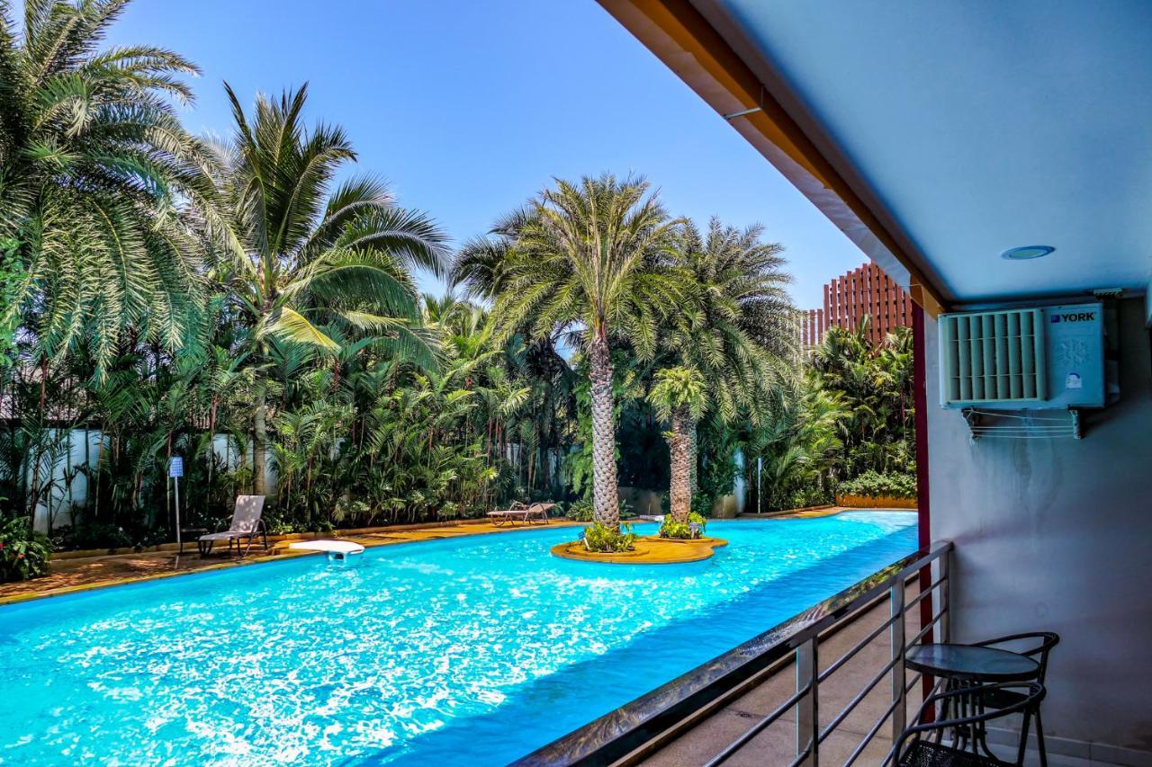Mbc Mai Khao Beach Condotel Luxury Apartments Phuket Bagian luar foto